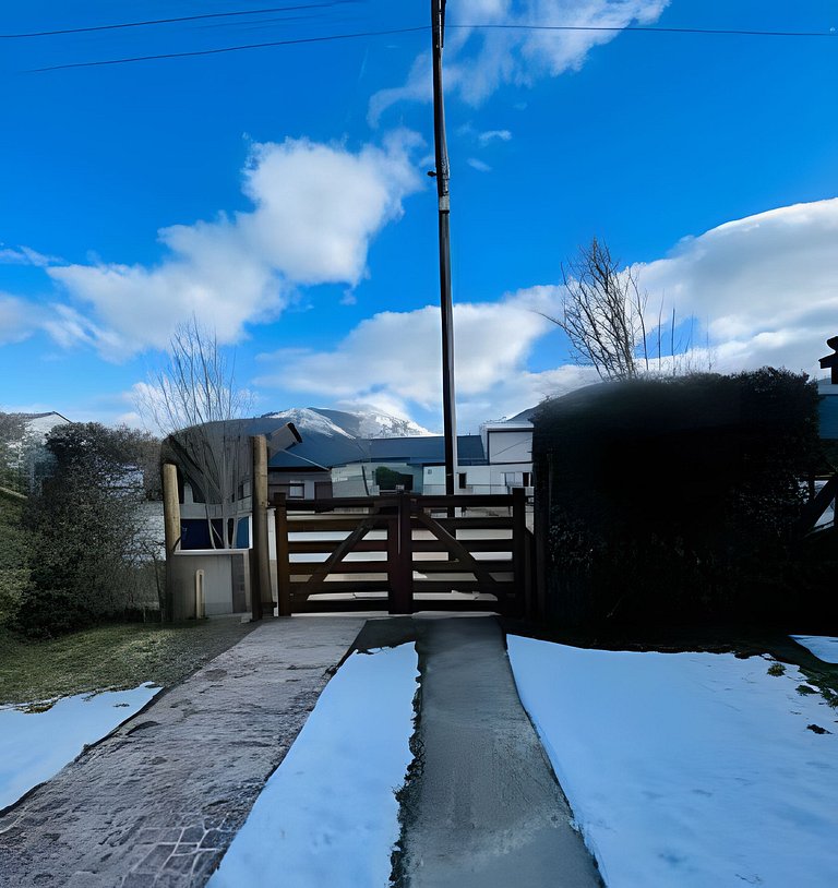 Alumine - alojamiento con wifi y vista a las montañas
