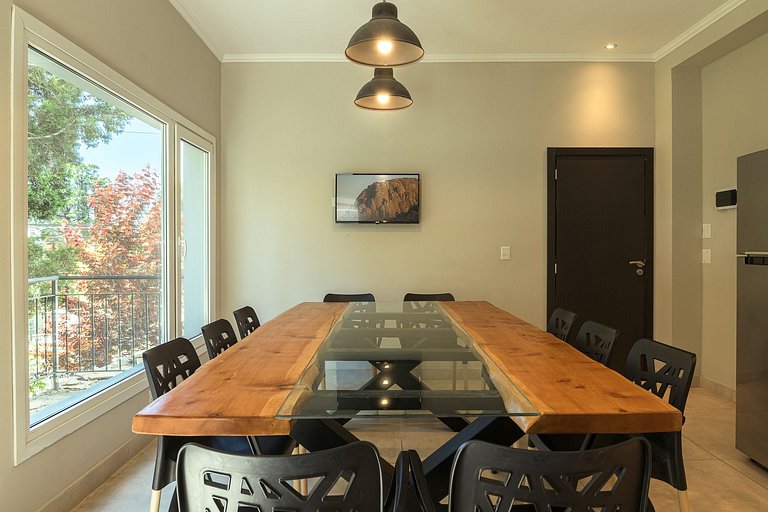modern house on Av.Pioneros 5 minutes from downtown.grill