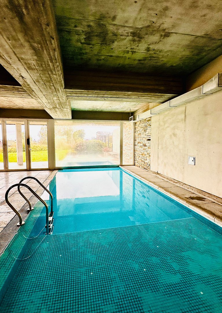 Oasis in front of the Lake with incredible views,pool,garage