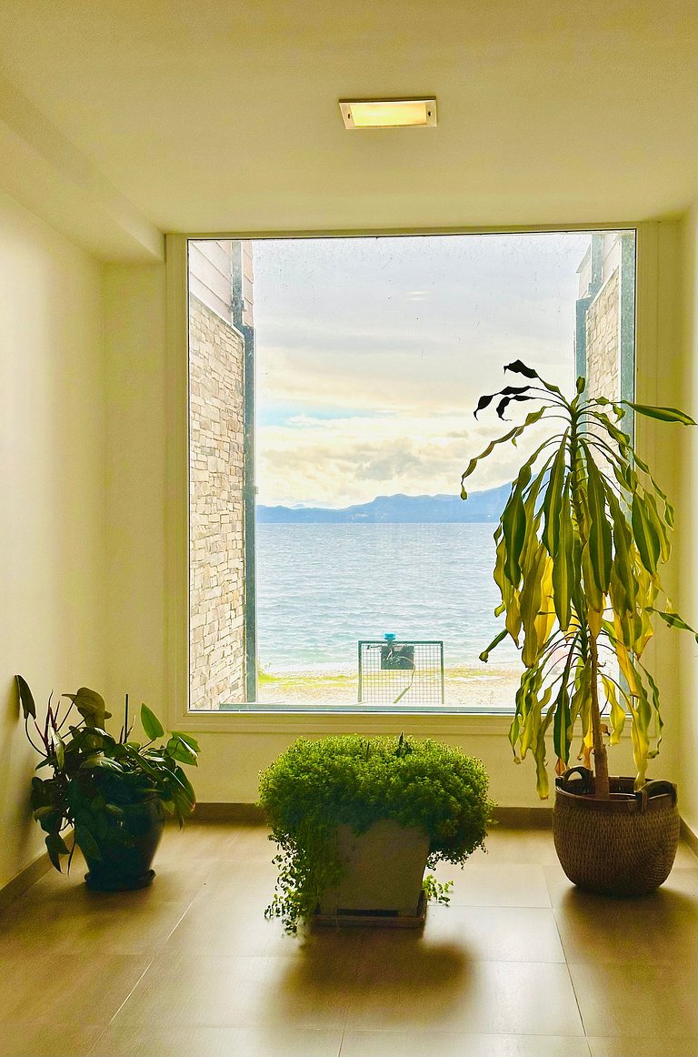 Oasis departamento sobre el Lago Nahuel Huapi