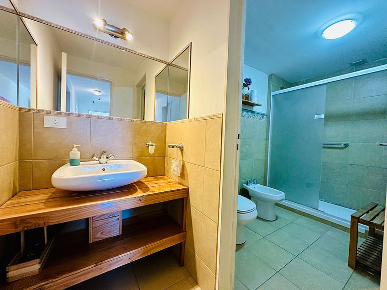 Depto. del Ángel | Vista al lago + arte | centro.