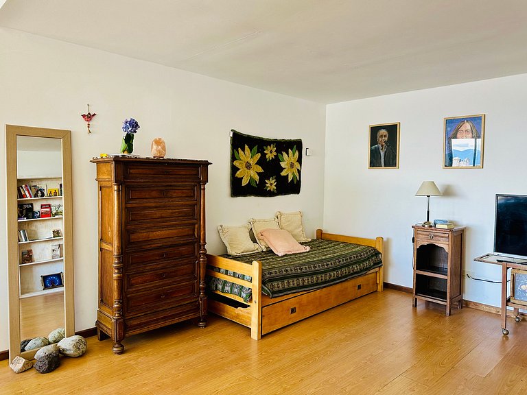 Depto. del Ángel | Vista al lago + arte | centro.